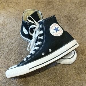 High Top Black Converse
